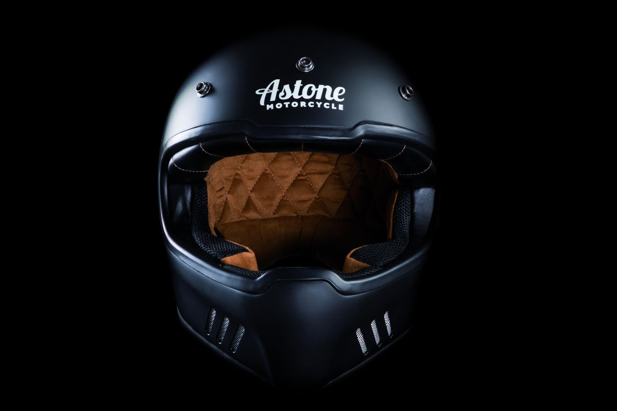 Casco Astone Super Retro