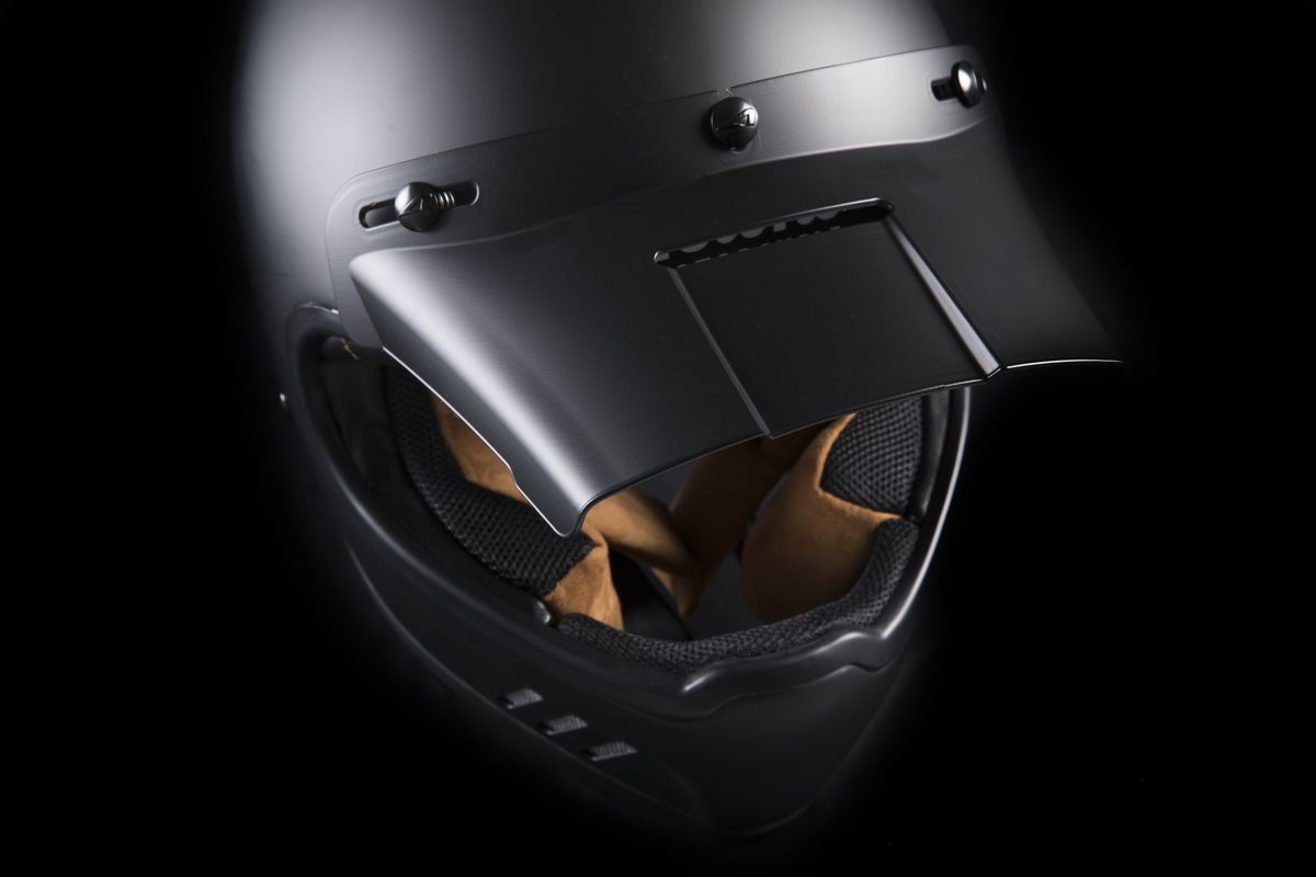 Casco Astone Super Retro