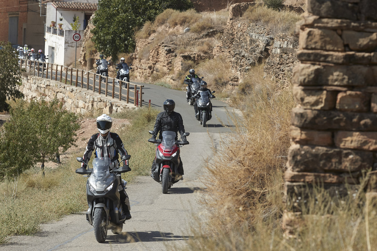 honda_xadv_motogp_aragon_2019_12