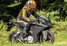 KTM RC 390 2020 espiada en Austria