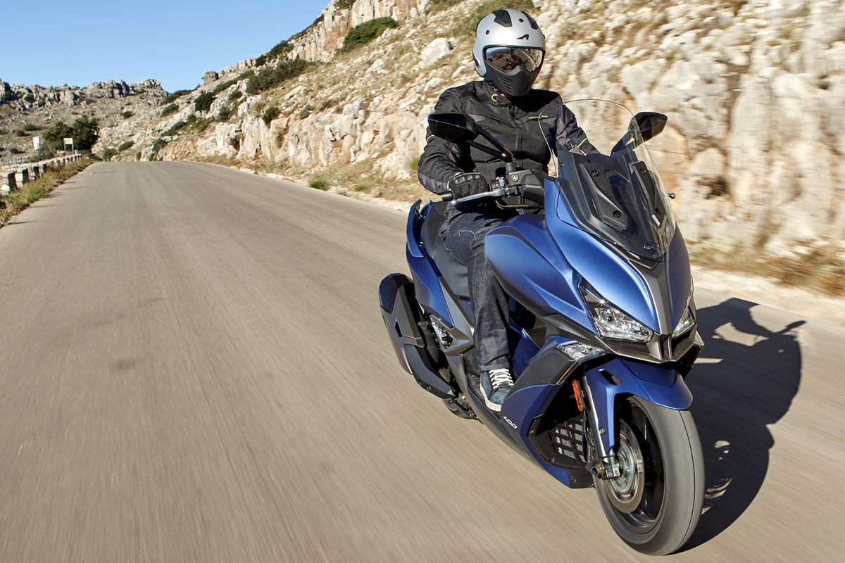 En marcha con el KYMCO Xciting S 400