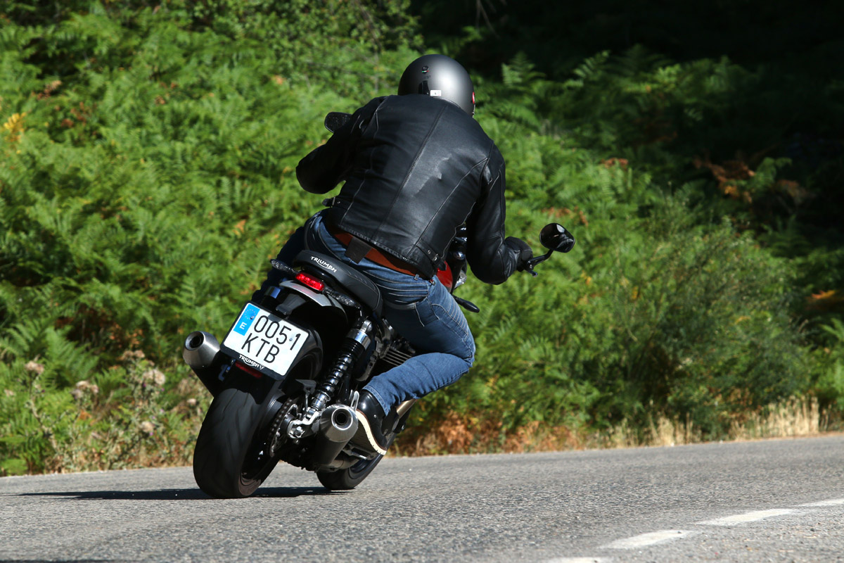 triumph_speed_twin_2019_05