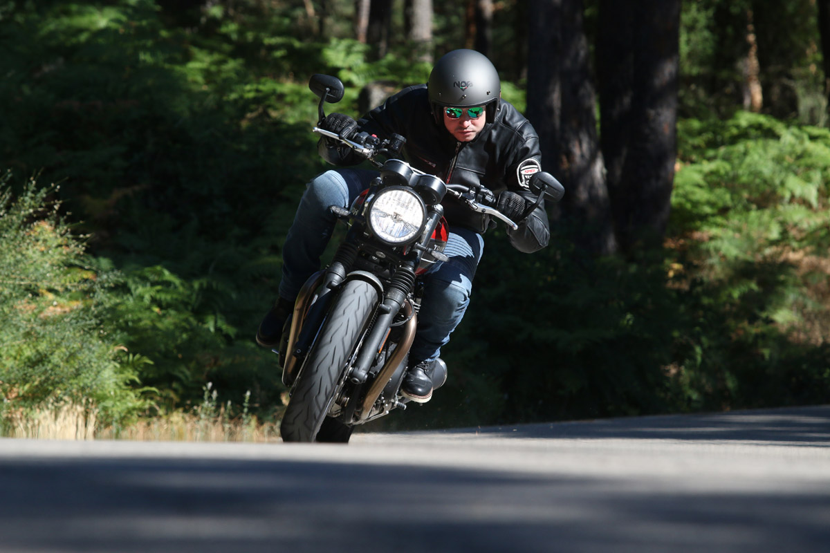 triumph_speed_twin_2019_07