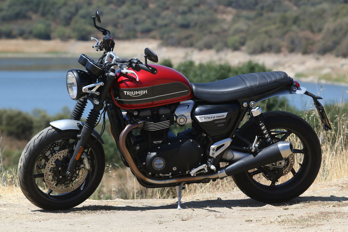 Lateral izquierdo de la Triumph Speed Twin