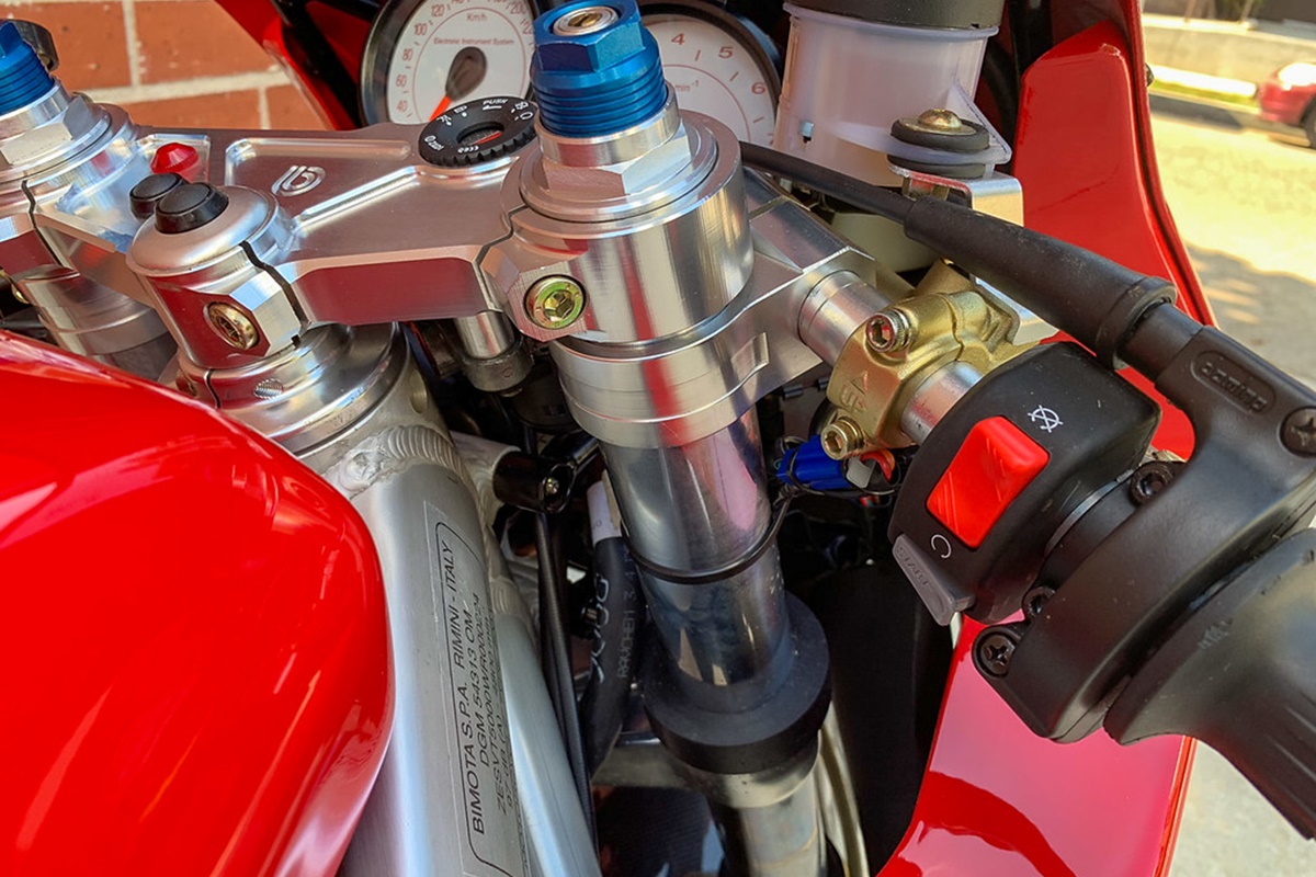 bimota_vdue_09