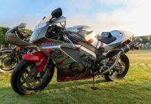 Honda RC51 "Jurassic Park III"