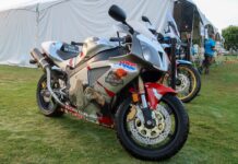 Honda RC51 "Jurassic Park III"