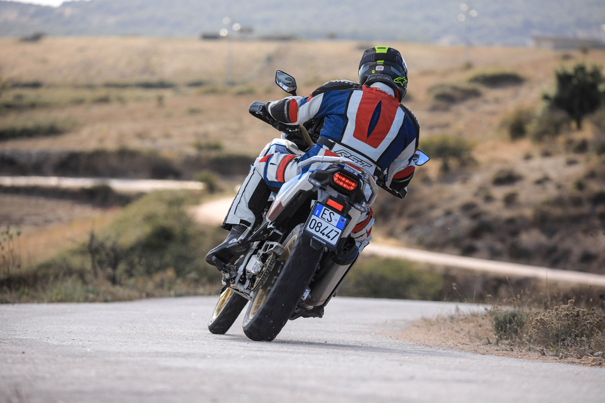 Trasera de la Honda CRF1100L Africa Twin Adventure Sports