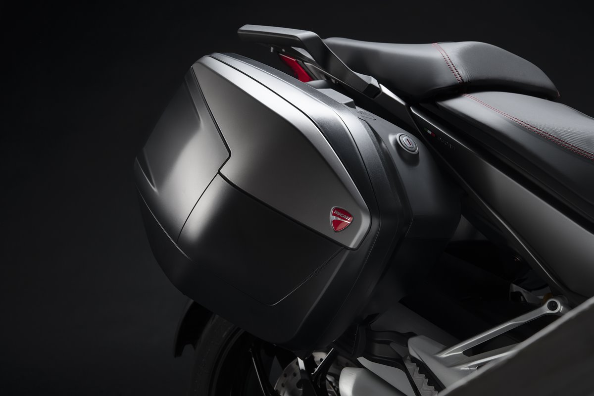 my20_ducati_multistrada_1260_s_grand_tour_17_uc101599_high