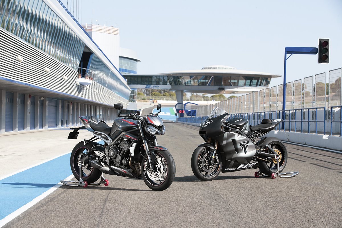 ndp_triumph_streettriple2020_12