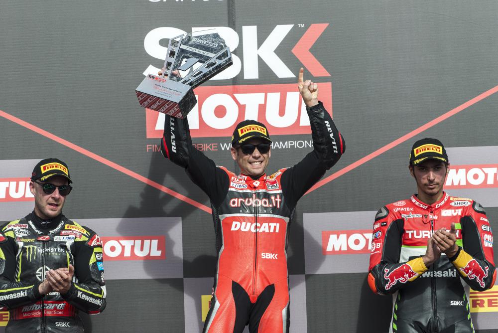 Bautista, ganador de la Race 1