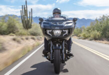 Indian Challenger Dark Horse 2020