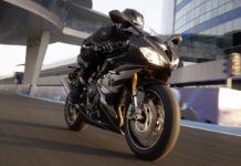 Triumph Daytona Moto2 765 2020
