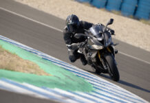 Triumph Daytona Moto2 765 2020