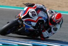 Tom Sykes con la nueva BMW