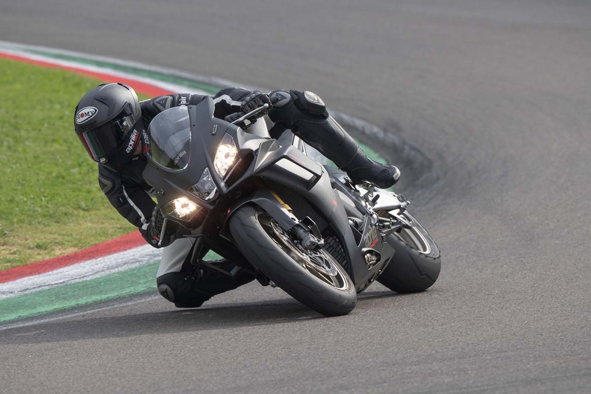 Aprilia RSV4 1100 RR 2020/Factory 2020