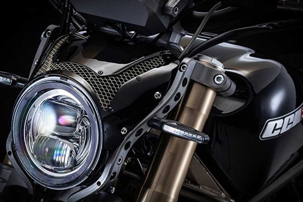 ccm-stealth-foggy-bobber-six-stealth