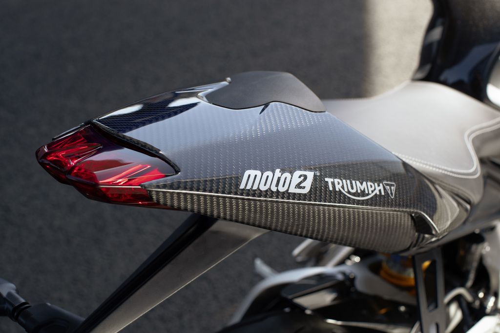 Triumph Daytona Moto2 765  2020