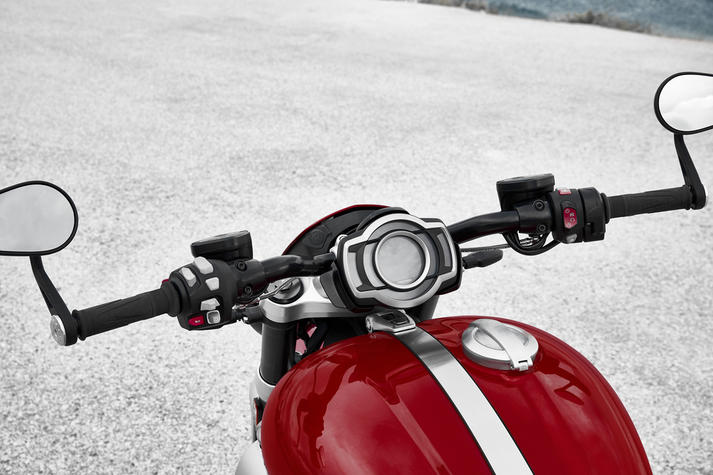 Triumph Rocket 3 2020