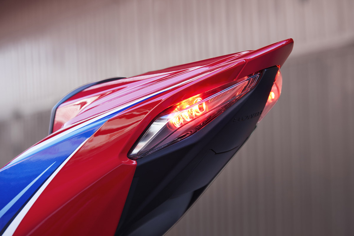 honda_cbr_1000_rrr_sp_2020_07