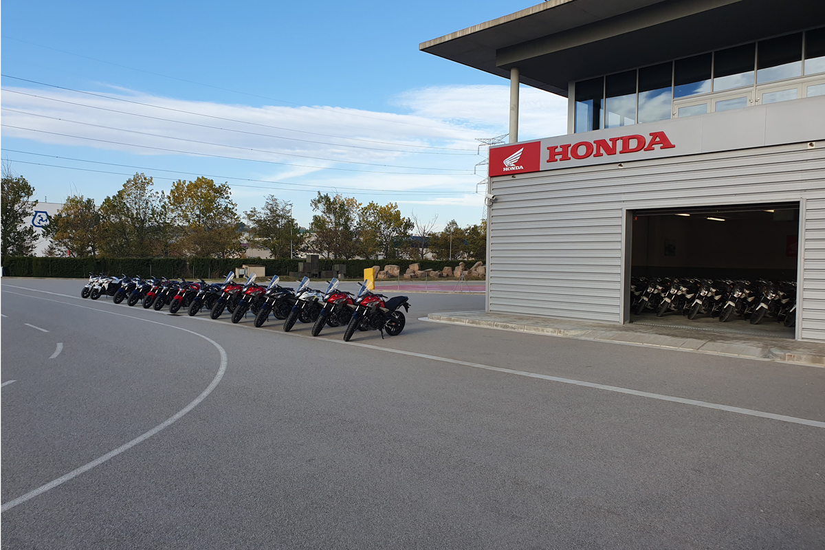 10º Aniversario del Honda Instituo Garaje y parque móvil.