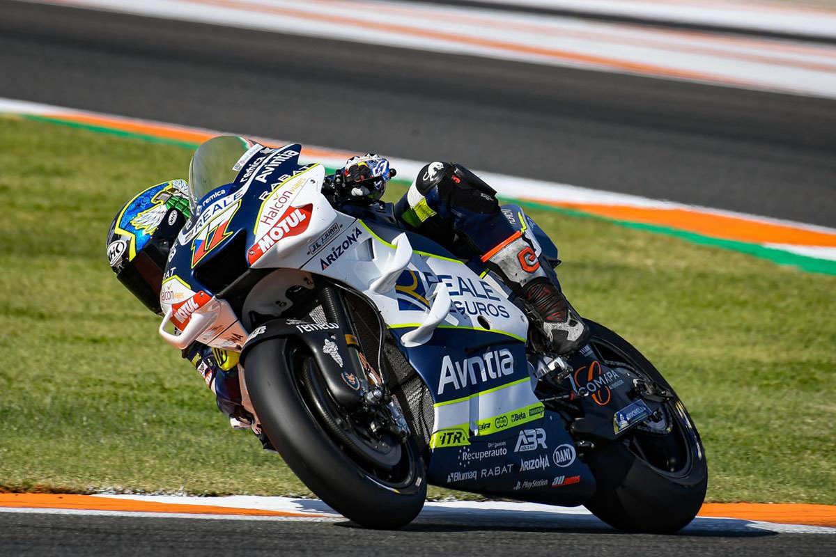 Abraham "cederá" su plaza a Johann Zarco