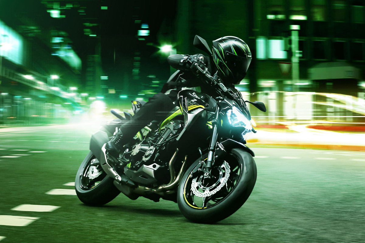 La Kawasaki Z900 2020 aúna imagen, potencia, prestaciones, comportamiento y precio