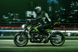 Excelente estabilidad para la Kawasaki Z900 2020