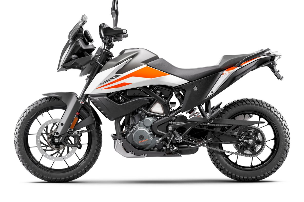 ktm_390_adventure_my20_white_-_left