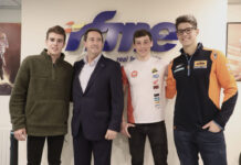 Tres Campeones Mundiales en la RFME. Con el presidente