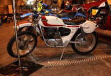Retromóvil 2020. Ossa Endruo 250 de la pasada edición.