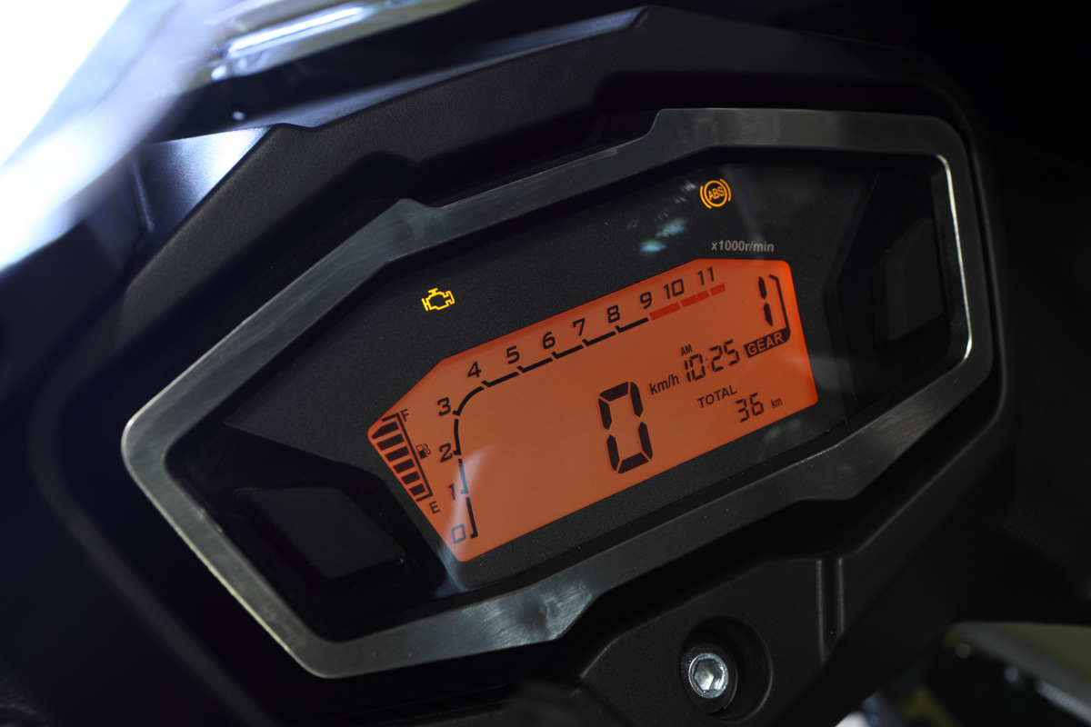 voge_300rr_2020_08