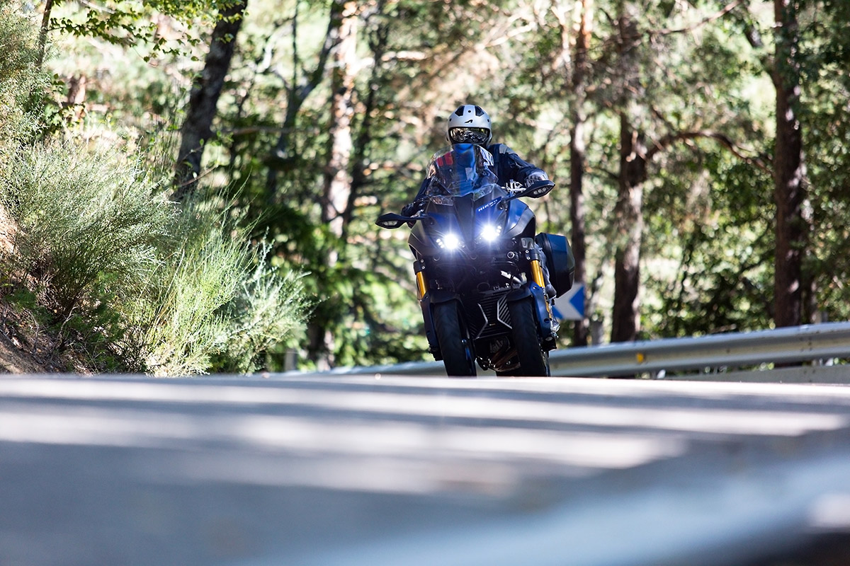 yamaha_niken_gt_2019_05