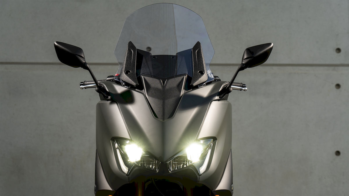 yamaha_tmax_560_2020_21