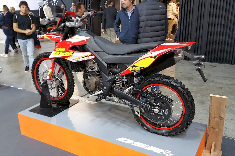 UM DSR 125 EX