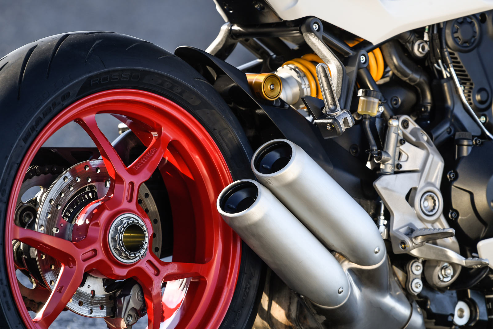 DUCATI SUPERSPORT 2019