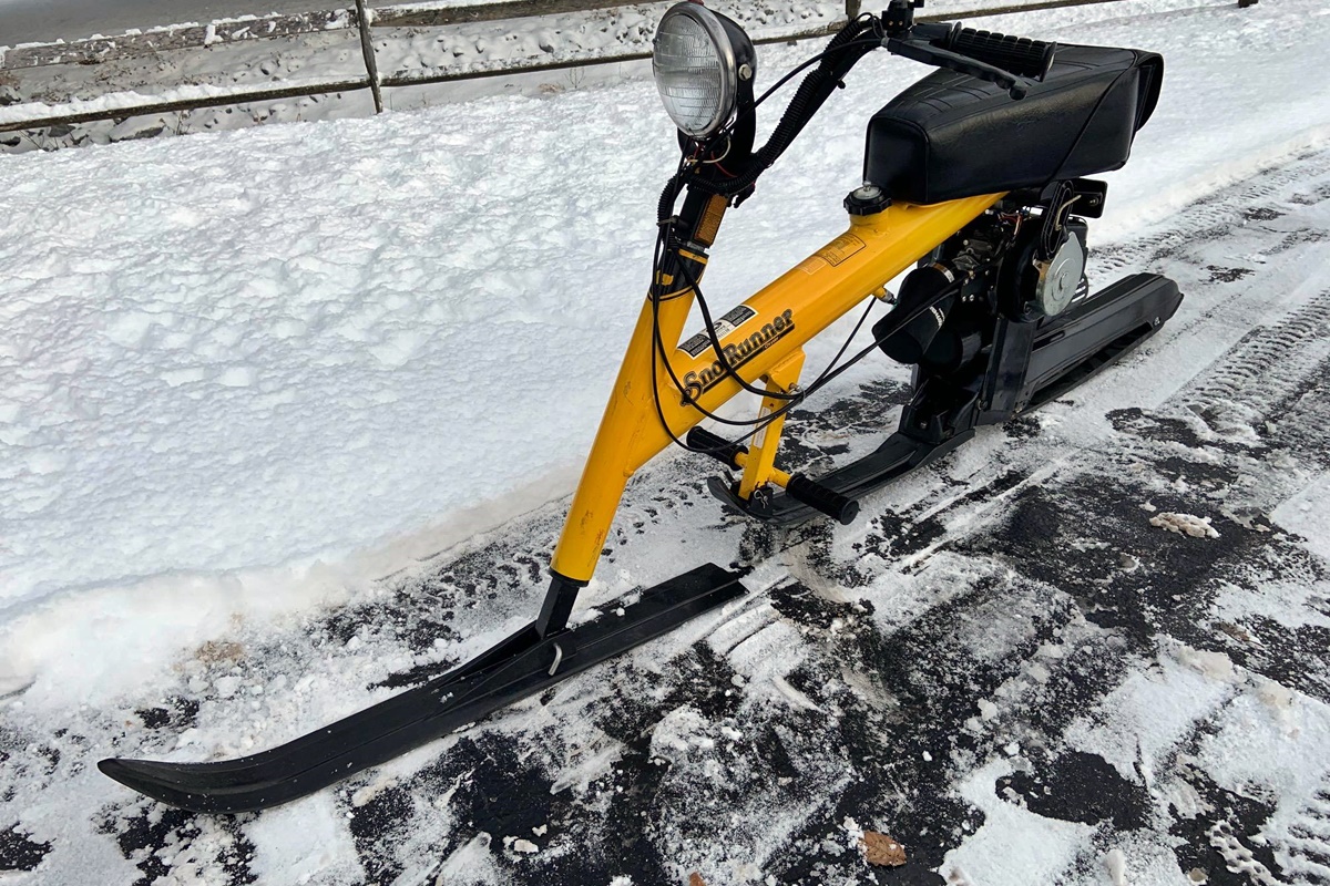 Chrysler Sno-Runner 6003SR