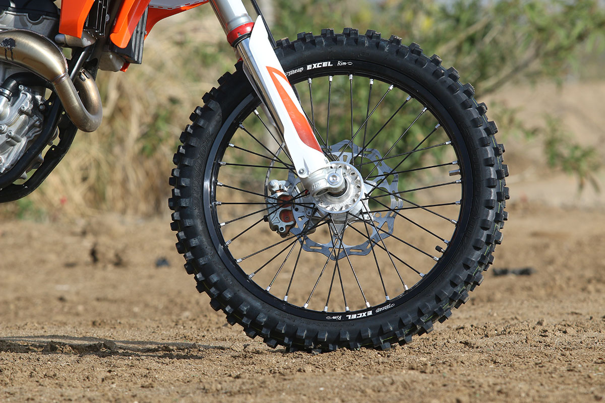 KTM 350 SX-F 2020: rueda delantera