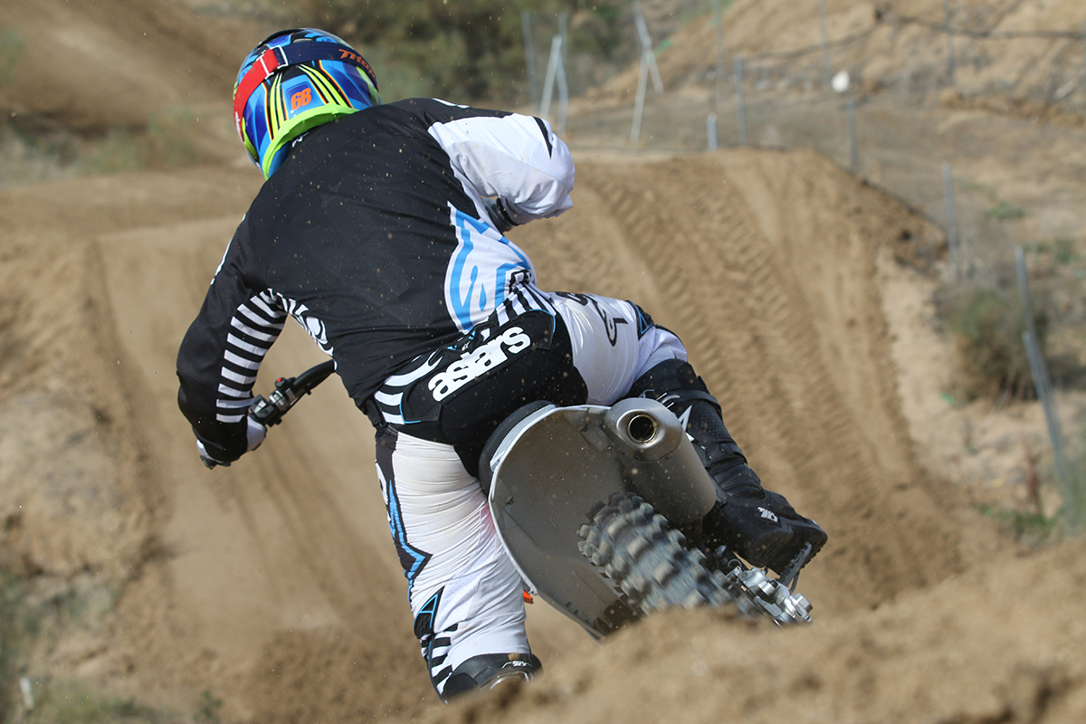KTM 350 SX-F 2020: toma trasera