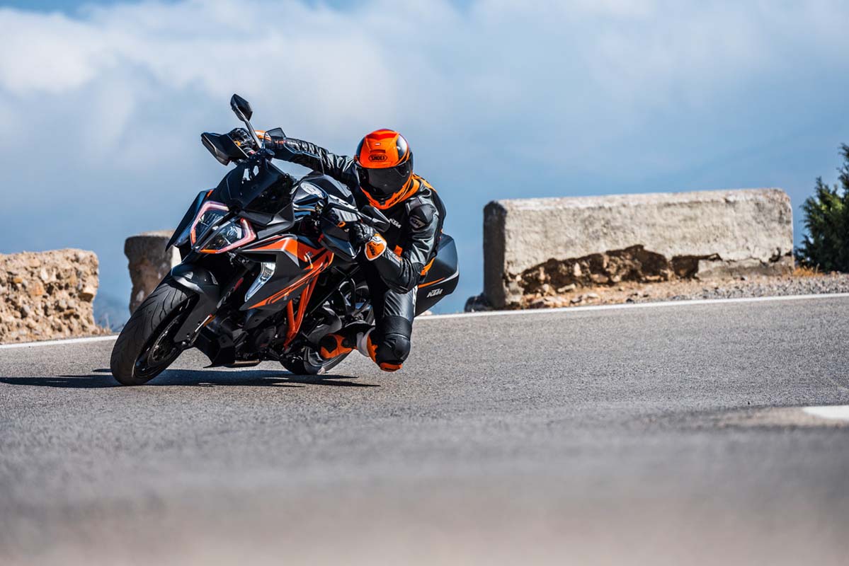KTM Super Duke GT 2019