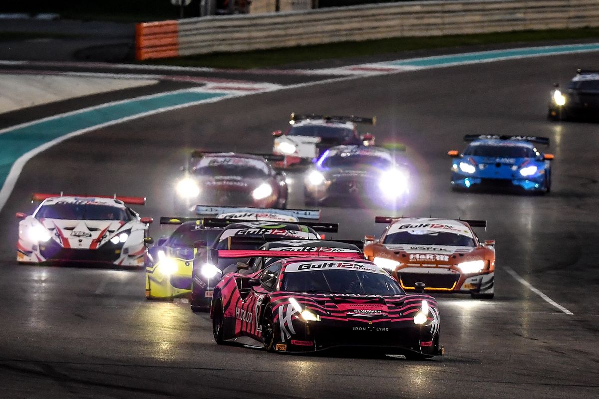 La Gulf12h se disputó en el circuito de Yas Marina