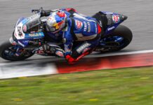 Michael van der Mark fue cuarto mostrando el avance de Yamaha