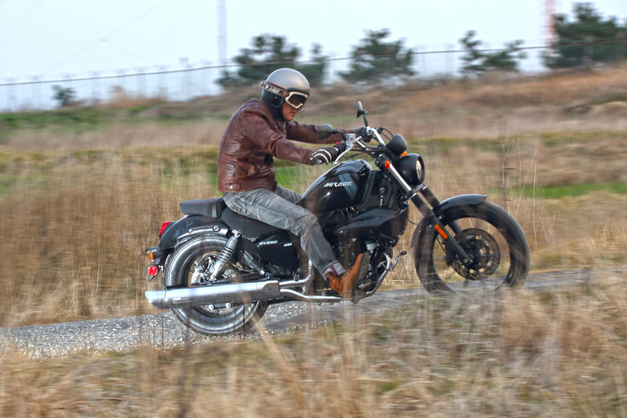 Hyosung GV 250 DR 2020