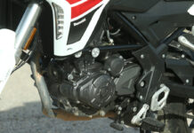 Prueba Benelli TRK 251. 250 cc 4 v Refrigeración líquida