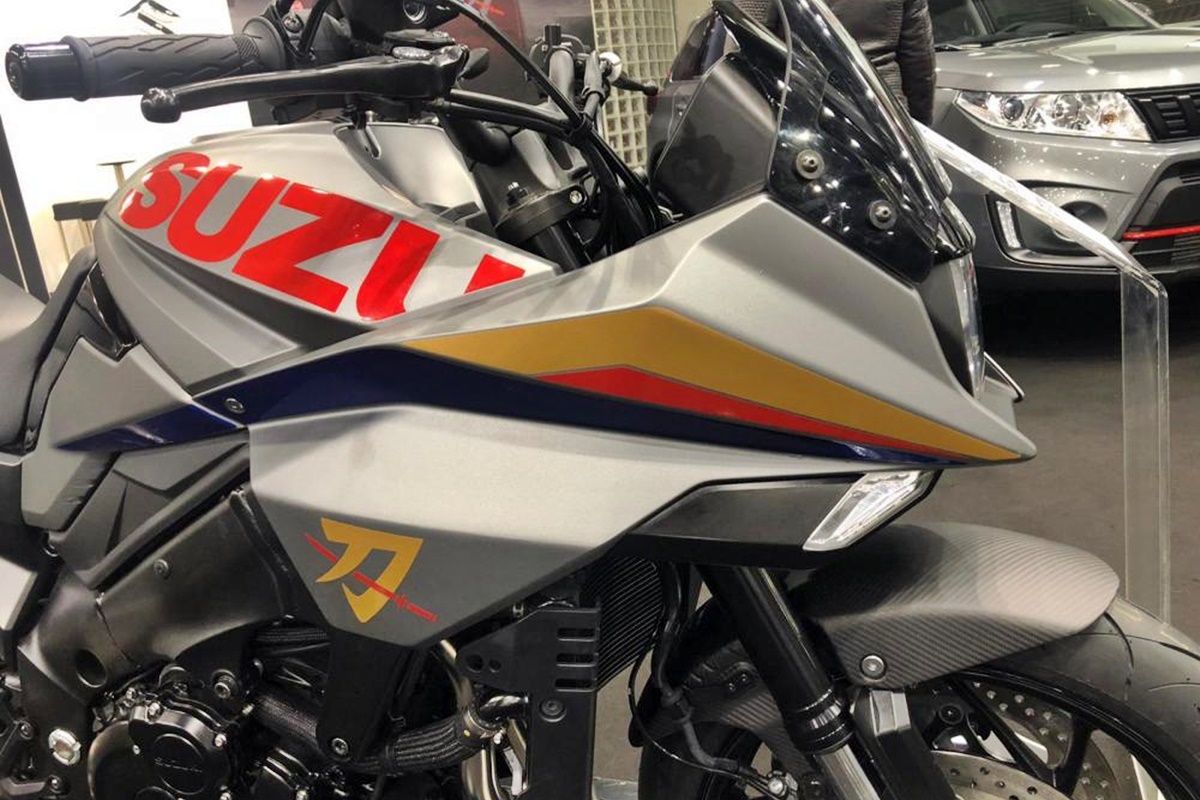 Suzuki Katana 7584