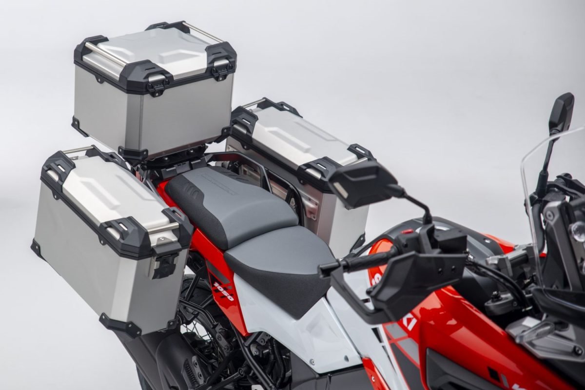 Suzuki V-Strom 1050 pack Expore
