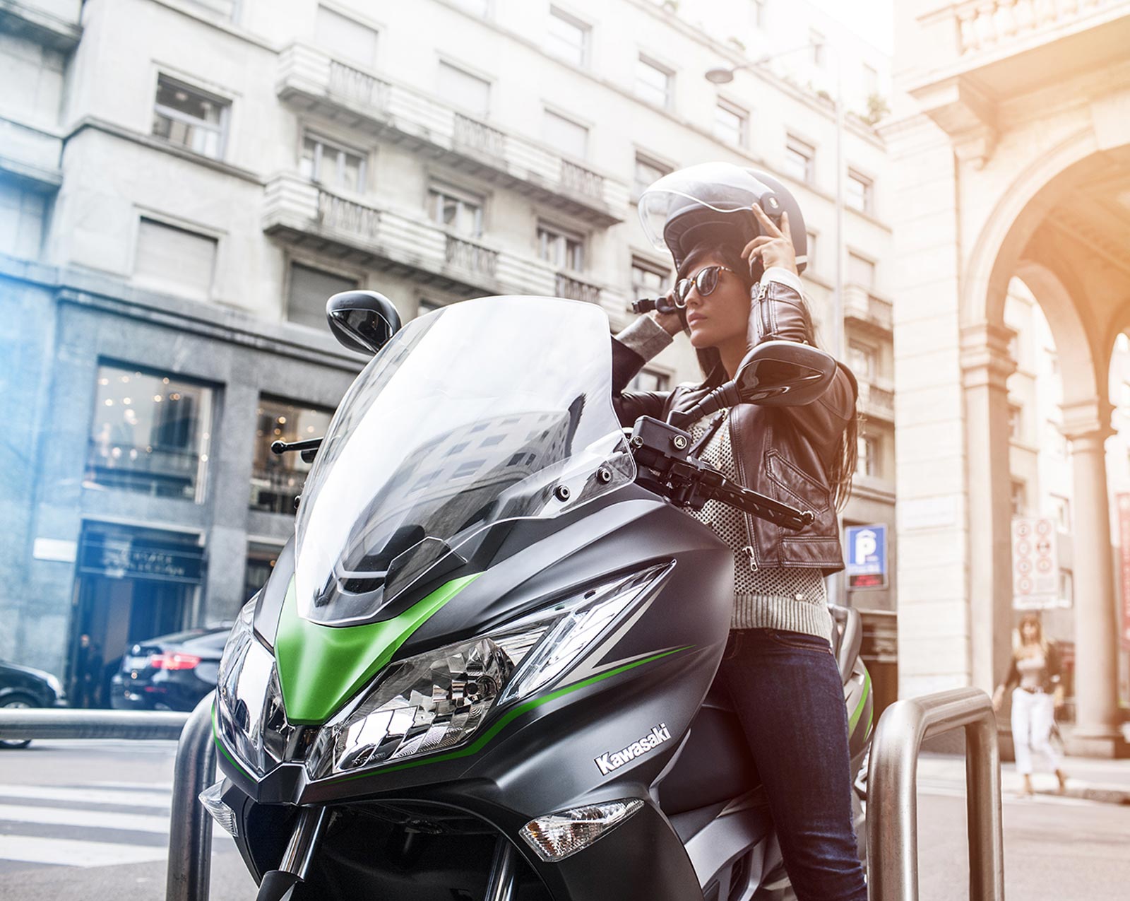 Kawasaki J300 2020