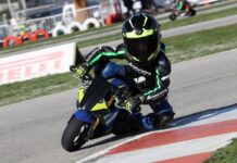 Ariane K2Re una Minimoto eléctrica de carreras