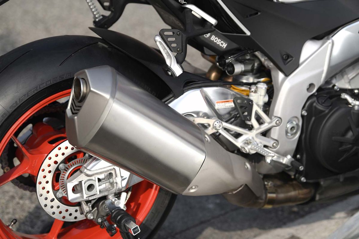 Aprilia Tuono V4 1100 2018