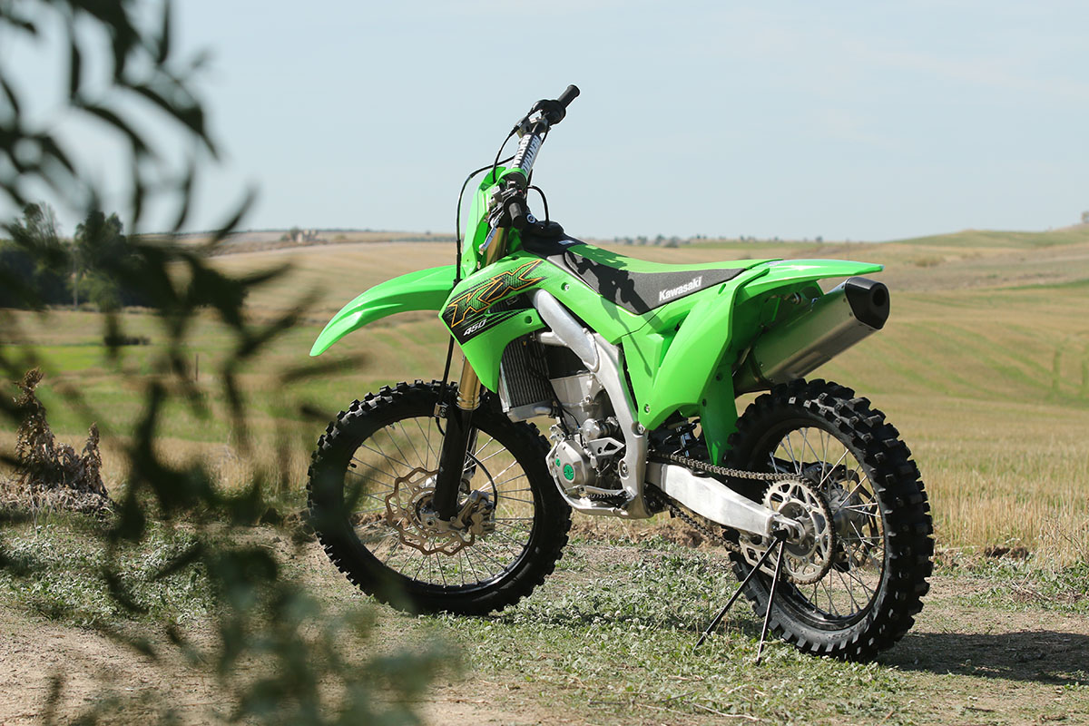 La Kawasaki KX450 es todavía más verde